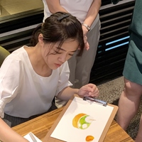 邱俞鳴 Effie Chiu