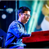 曾增譯 Mike Tzeng