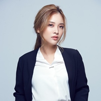 Angel Chen  陳佳婷 老師