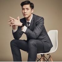 羅鈞鴻／小虎老師