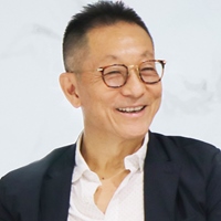 蔣泱泱