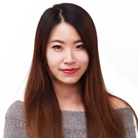 方珮齡 Julia Fang