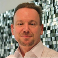 Dr. Geoff Mulgan(周若剛)