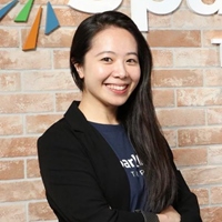 Flora Hsieh 謝榕
