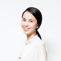 李雅靖 l Ya-Ching Lee