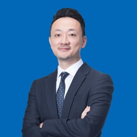 賴偉晏 - 營運長