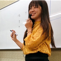 邱于寧(寧寧) 老師