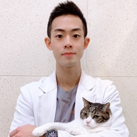 戢皓翰 獸醫師