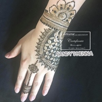 Candy's Henna