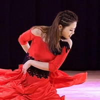 謝均佩 / 均佩老師