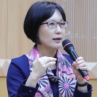曾齡儀