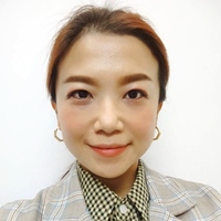 曾詩雅 Adela Zeng