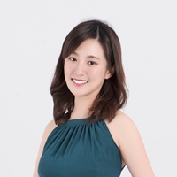 何庭歡/職業塔羅牌占卜師