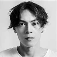 王崇真 Chong Zhen