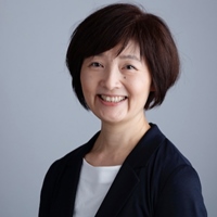 津村真紀子