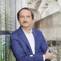 奧利佛．艾爾瑟 Oliver Elser