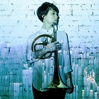 謝瀞瑩 (Olifa Hsieh)