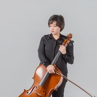 施康婷/大提琴