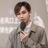 賀 群（賀天行）