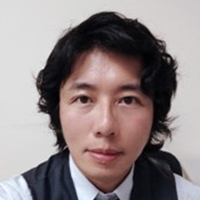 詹尹州 / 蜂湧數位商店-營運長