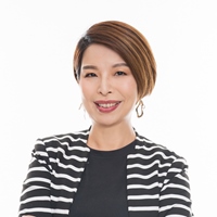 裘以嘉