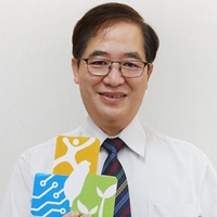 游建華