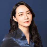 LINE熱點 事業部副理Alicia