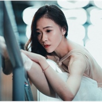 劉郁川(國立臺灣藝術大學舞蹈系畢)