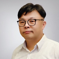 張容彰 Johnathan Chang