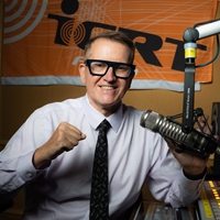 白健文先生 (Mr. Timothy Berge)