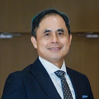 高雄市不動產估價師公會理事長