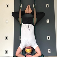 昱融｜電商創辦人 