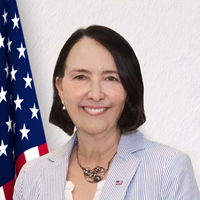 蘇戴娜(Diane Sovereign)