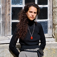 卡米爾.布魯.瓦倫丁 Camille BLEU-VALENTIN