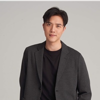 羅鈞鴻(小虎老師)