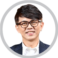 方士銘 資深總監