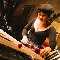 王思雅 Debby Wang