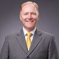 Ian Cairns 以恩凱思