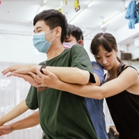 E04|安靜地舞動 聽障共融體驗 《我們把身體連在一起了》