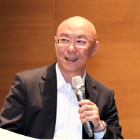 洪偉仁 William Hung