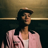 HengJones 大亨 (本名 : 黃元亨)