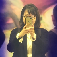 李雨潔 Camo Lee