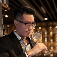 羅弘叡 Ray Lo