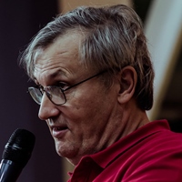 奧斯卡・柏尼菲