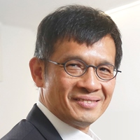 黃中于 Steve Huang
