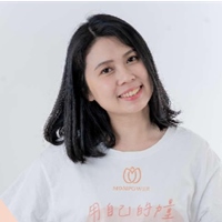 張雅嵐 Laura