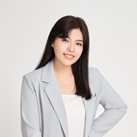 周晉玨 Anita Chou