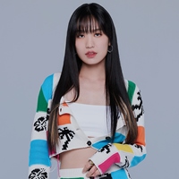 孫盛希Shi Shi Sun