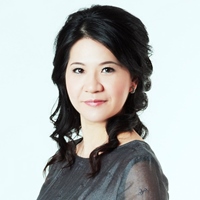 主持人: 朱麗華