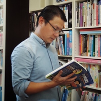 張李明德